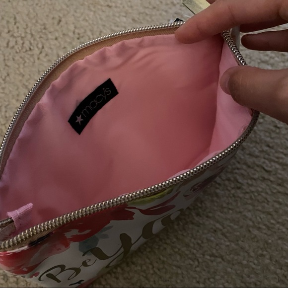 BRAND NEW! Macy’s “BEYOUTIFUL” Cosmetic Bag Pouch Floral - Picture 5 of 5